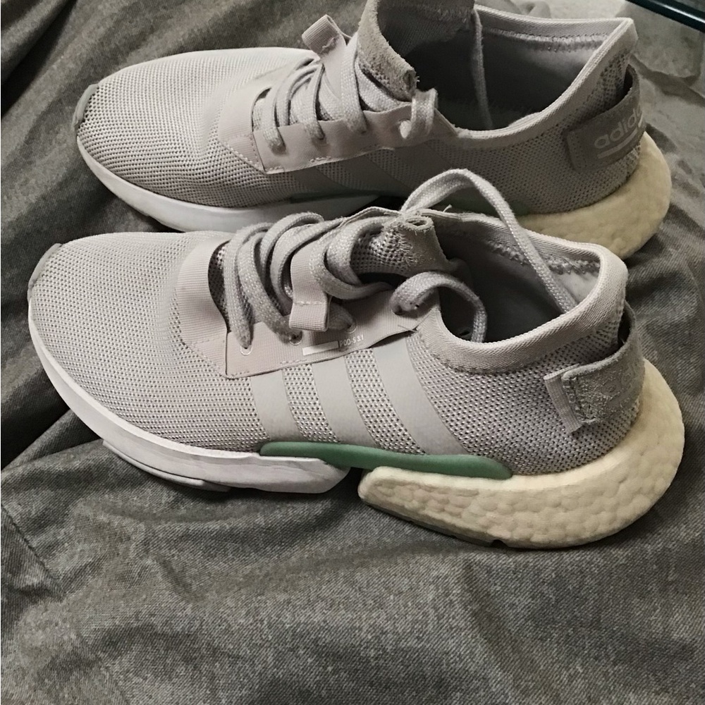Adidas POD S3.1 Sneaker Gray 8 1/2